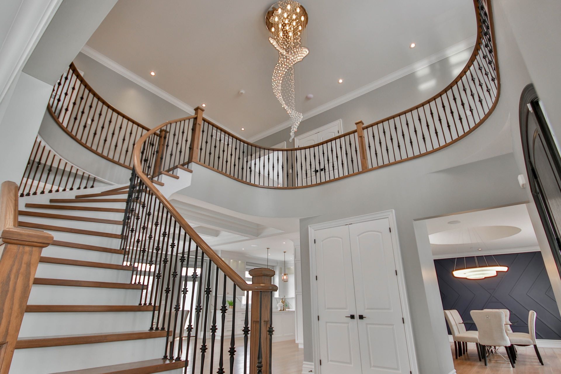 Stunning Home Furniture Ideas for Stylish Stair Railings